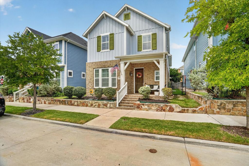 6028 Morningside Drive, North Richland Hills, TX 76180