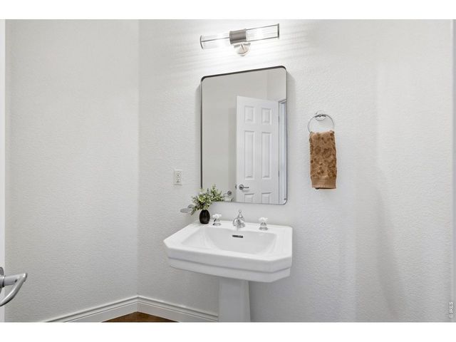 2554 Dutch Ct, Lafayette, CO 80026