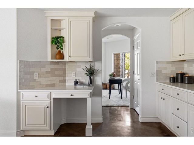 2554 Dutch Ct, Lafayette, CO 80026