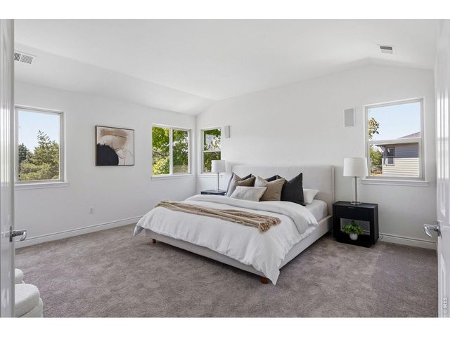 2554 Dutch Ct, Lafayette, CO 80026