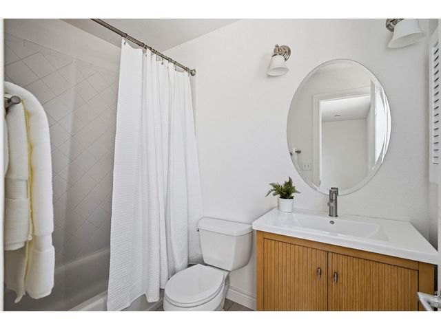 2554 Dutch Ct, Lafayette, CO 80026