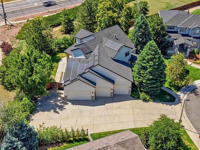 2554 Dutch Ct, Lafayette, CO 80026