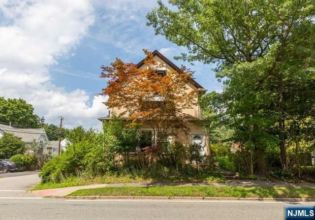 18 Hardenburgh Avenue 1st Flo., Demarest, NJ 07627