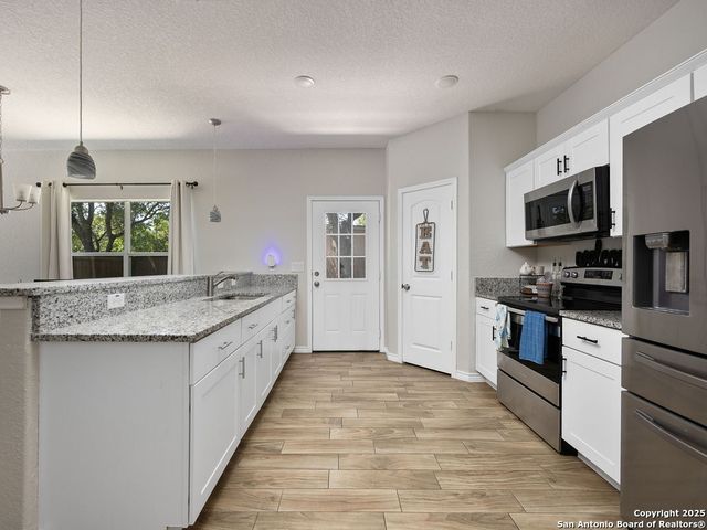 1019 Clovis Pl, San Antonio, TX 78221