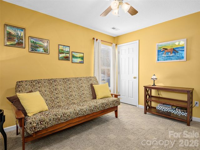 15 Willowick Drive, Asheville, NC 28803