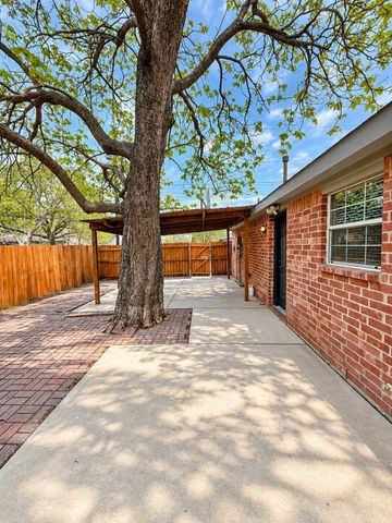 1102 Hamilton Street, Mckinney, TX 75069