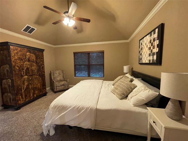 1407 Lauren Lane, Granbury, TX 76048