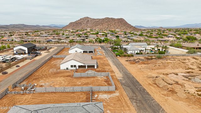 26486 N 100th Lane, Peoria, AZ 85383
