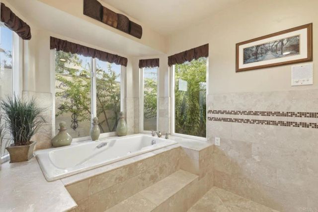 1524 Zutano Lane, Fallbrook, CA 92028