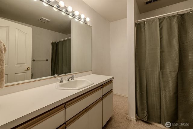 326 23rd Street NE, East Wenatchee, WA 98802