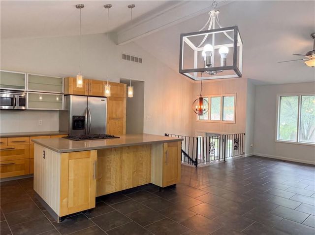 2909 Sagebrush Drive, Lawrence, KS 66047