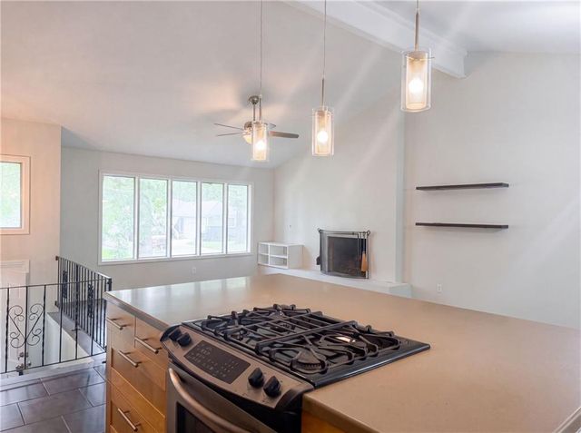 2909 Sagebrush Drive, Lawrence, KS 66047