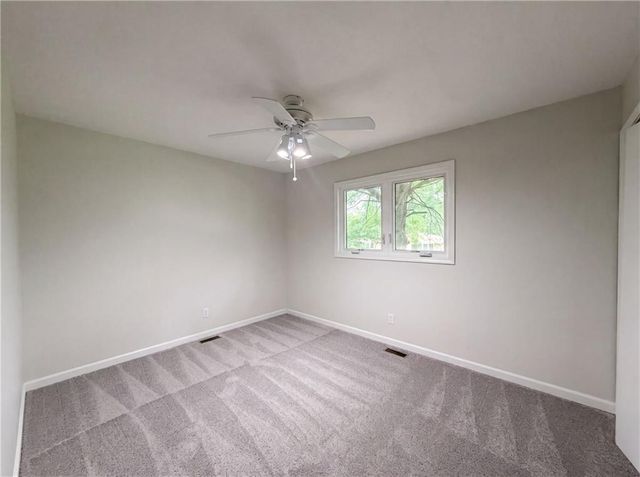 2909 Sagebrush Drive, Lawrence, KS 66047