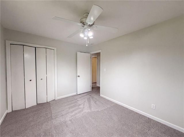 2909 Sagebrush Drive, Lawrence, KS 66047