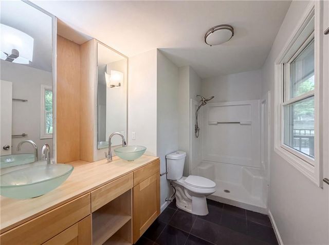 2909 Sagebrush Drive, Lawrence, KS 66047
