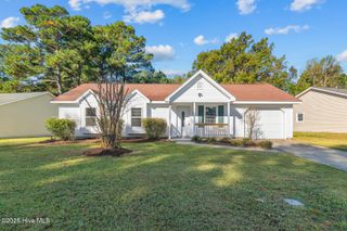 126 Broadleaf Drive, Jacksonville, NC 28546