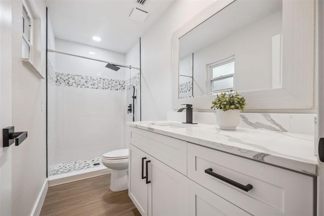 1450 HILLTOP DRIVE, Mount Dora, FL 32757