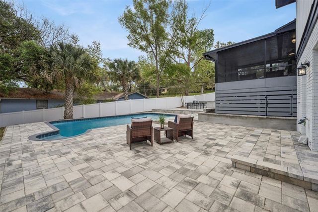 1450 HILLTOP DRIVE, Mount Dora, FL 32757