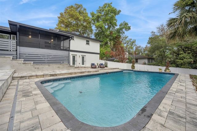 1450 HILLTOP DRIVE, Mount Dora, FL 32757