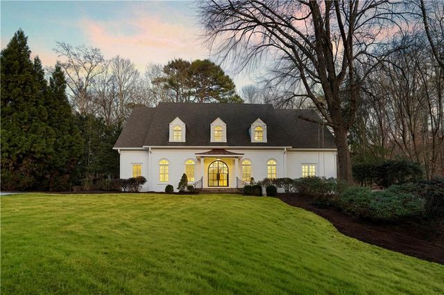 4329 Orchard Valley SE Drive, Atlanta, GA 30339