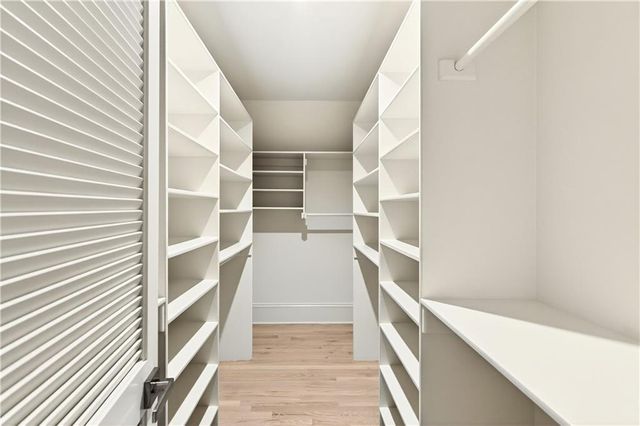 4329 Orchard Valley SE Drive, Atlanta, GA 30339