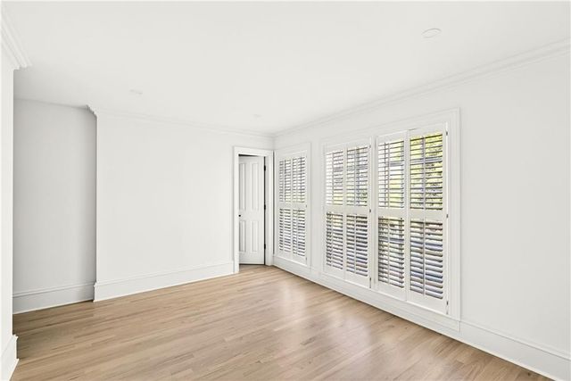 4329 Orchard Valley SE Drive, Atlanta, GA 30339