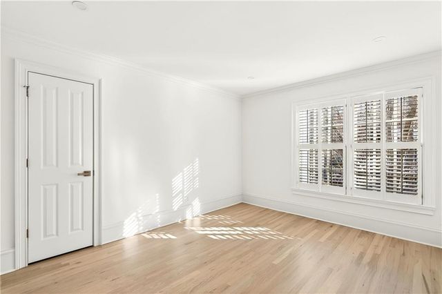 4329 Orchard Valley SE Drive, Atlanta, GA 30339