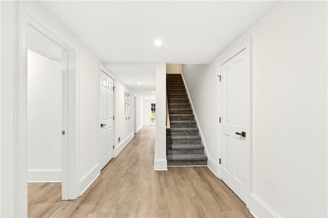 4329 Orchard Valley SE Drive, Atlanta, GA 30339