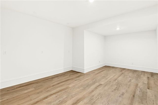 4329 Orchard Valley SE Drive, Atlanta, GA 30339