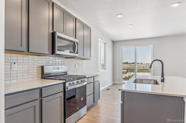 2119 Summit Place, Fort Lupton, CO 80621