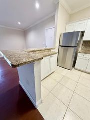 801 NE 199th St 204-10, Miami, FL 33179