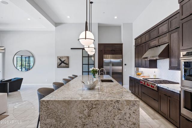 28412 N SUMMIT SPRINGS Road, Rio Verde, AZ 85263