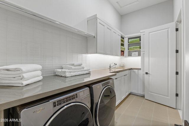 28412 N SUMMIT SPRINGS Road, Rio Verde, AZ 85263