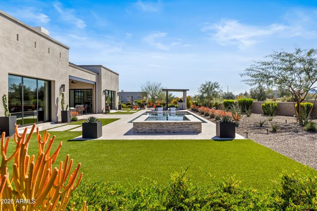 28412 N SUMMIT SPRINGS Road, Rio Verde, AZ 85263