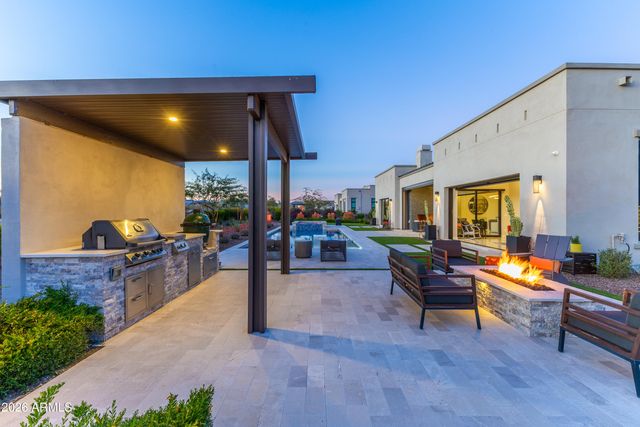 28412 N SUMMIT SPRINGS Road, Rio Verde, AZ 85263