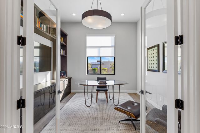 28412 N SUMMIT SPRINGS Road, Rio Verde, AZ 85263