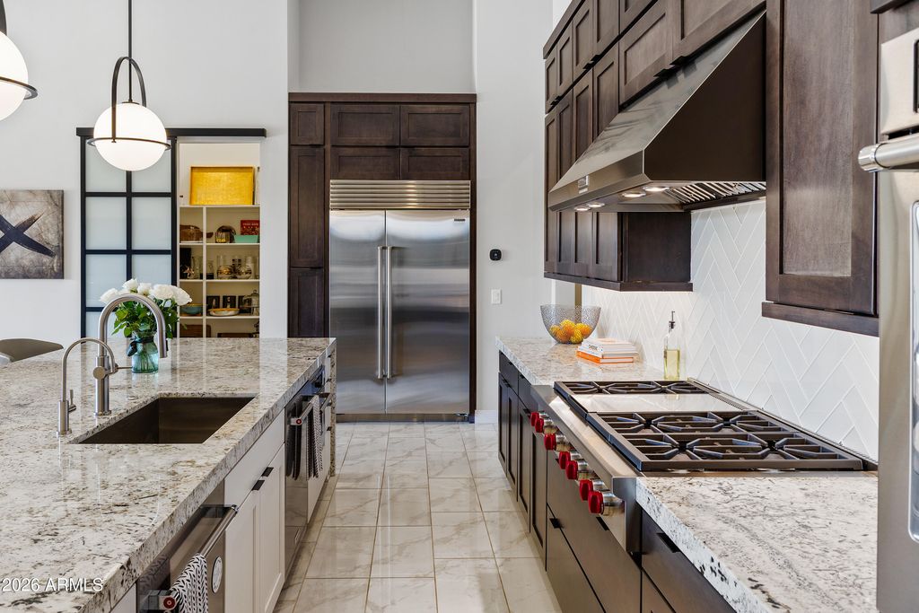 Image 17 of property listing at 28412 N SUMMIT SPRINGS Road, Rio Verde, AZ 85263