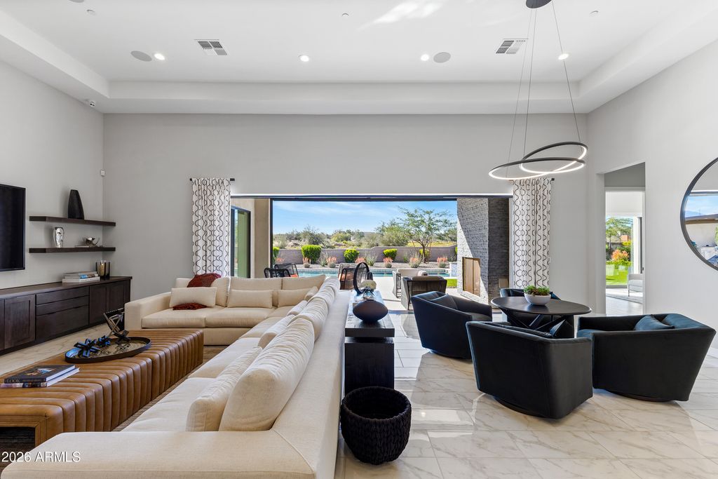 Image 33 of property listing at 28412 N SUMMIT SPRINGS Road, Rio Verde, AZ 85263