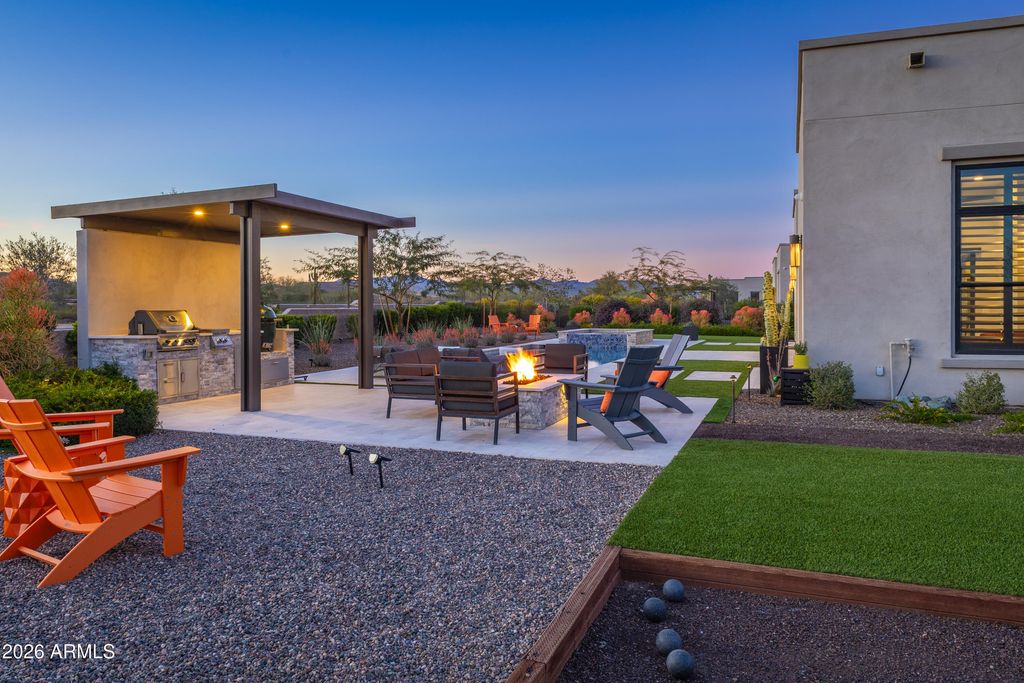 Image 80 of property listing at 28412 N SUMMIT SPRINGS Road, Rio Verde, AZ 85263