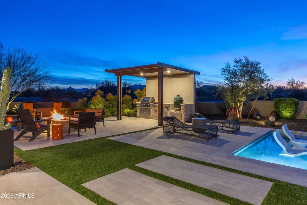 Image 81 of property listing at 28412 N SUMMIT SPRINGS Road, Rio Verde, AZ 85263