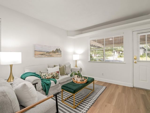 5731 E Copper Avenue, Clovis, CA 93619