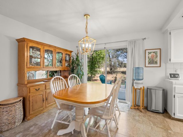 5731 E Copper Avenue, Clovis, CA 93619