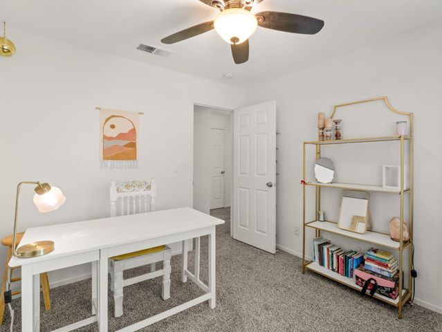 5731 E Copper Avenue, Clovis, CA 93619