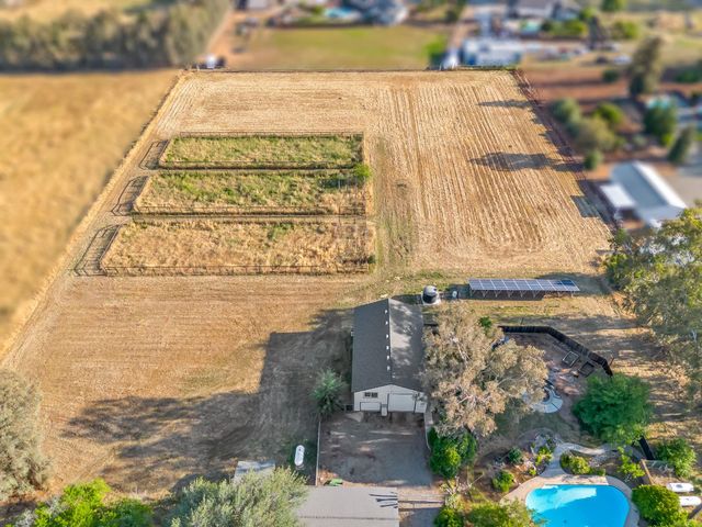 5731 E Copper Avenue, Clovis, CA 93619
