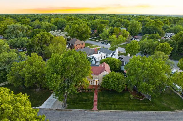 201 S Dellrose Ave, Wichita, KS 67218