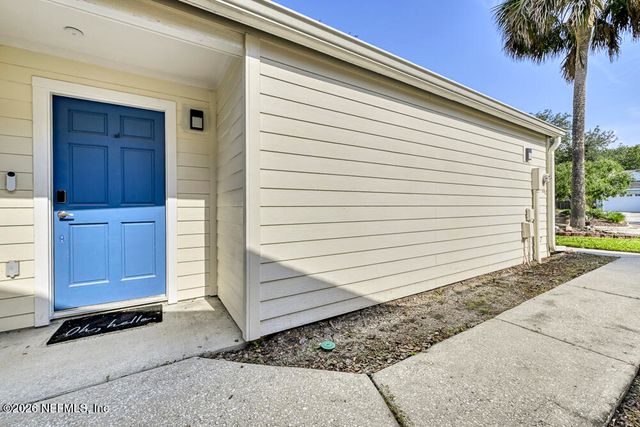 7728 LYNCHBURG Court W, Jacksonville, FL 32277