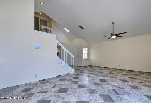 7728 LYNCHBURG Court W, Jacksonville, FL 32277
