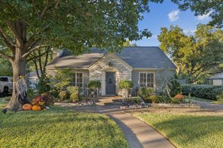 2219 Lawndale Drive, Dallas, TX 75211