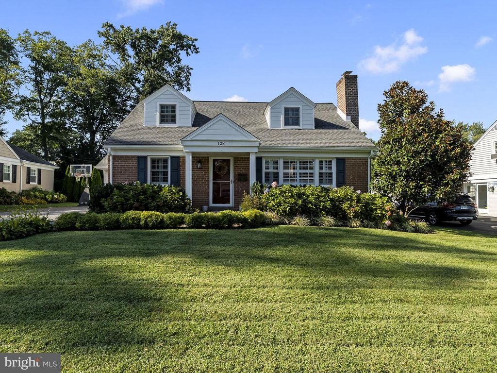 128 RODNEY CIR, BRYN MAWR, PA 19010 — exterior