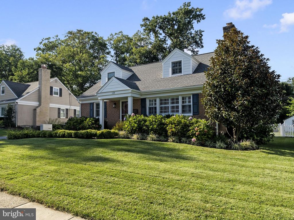 128 RODNEY CIR, BRYN MAWR, PA 19010 — photo 3